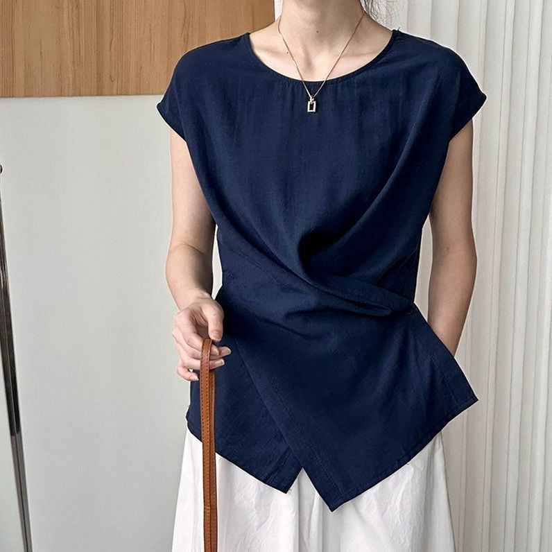 日系 簡約 復古 時髦率性 老錢風 不規則 交叉 斜扣 棉麻 無領 襯衣 S 藏青色