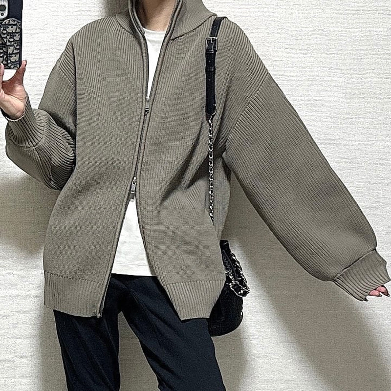舒服軟糯好感 高領門襟 雙開頭 拉鍊 毛織 外套 S 圖片色logo款 素面 長袖 簡約 休閑 自然 常規 春 秋 冬 顯瘦 遮肉 轉換心情