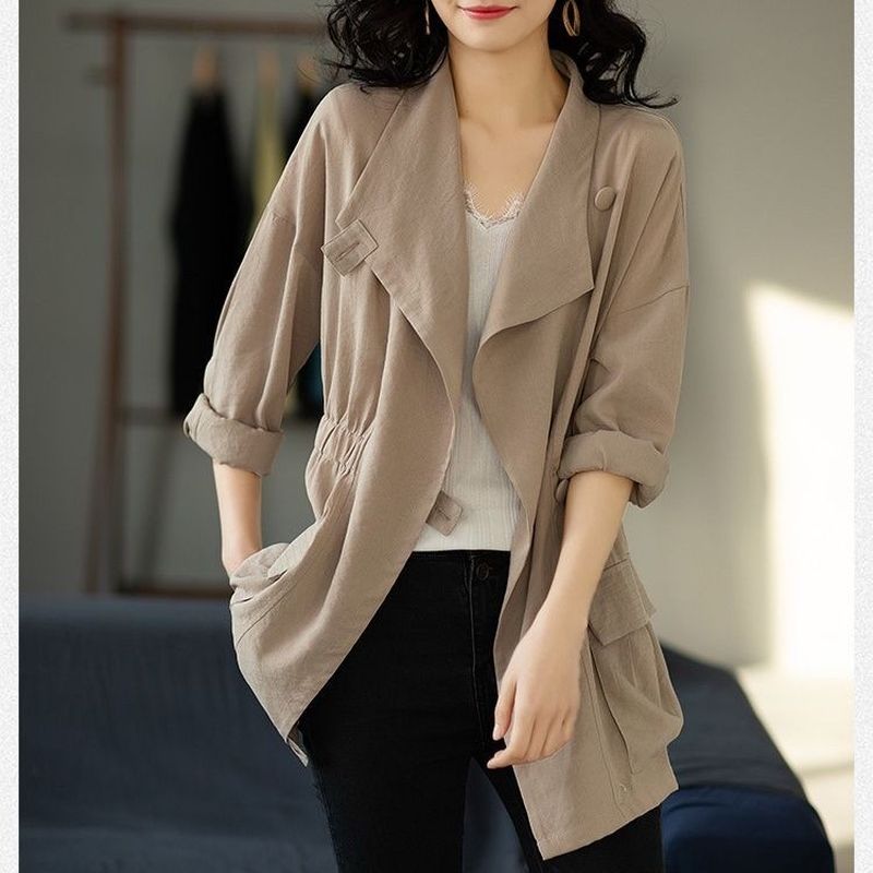 隨搭都很好看 翻領 褶皺 收腰 風衣外套 L 淺卡其色 素面 20-50代 時尚 休閑 輕熟 優雅 常規 腰帶 有口袋 中長款 開衫 寬鬆 秋 高級感 寬鬆感 通勤 日常 周末 百搭 高透氣 春 春秋 長袖