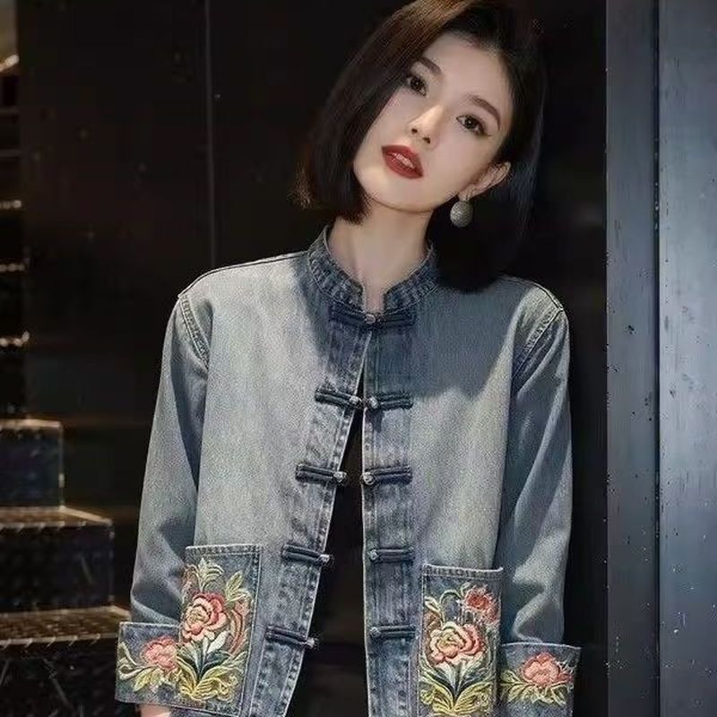 新中式國風刺繡盤扣牛仔外套 3XL 藍色 素面 單排扣 中國風 復古 常規 紐扣 有口袋 一般 立領 花朵 高級感 日常 假日/出外 通勤 秋 春 春秋 植物 長袖