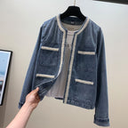 【S-5XL】韓版 寬鬆 時尚  小香風  牛仔外套 S 藍色 撞色 春秋 長袖 簡約 休閑 自然 常規 拼接 聚酯纖維 春 秋 單排扣 圓領 20-40代 封閉式背 直筒 自然骨架 高級感 合身 假日/出外 居家 通勤 日常 耐久性