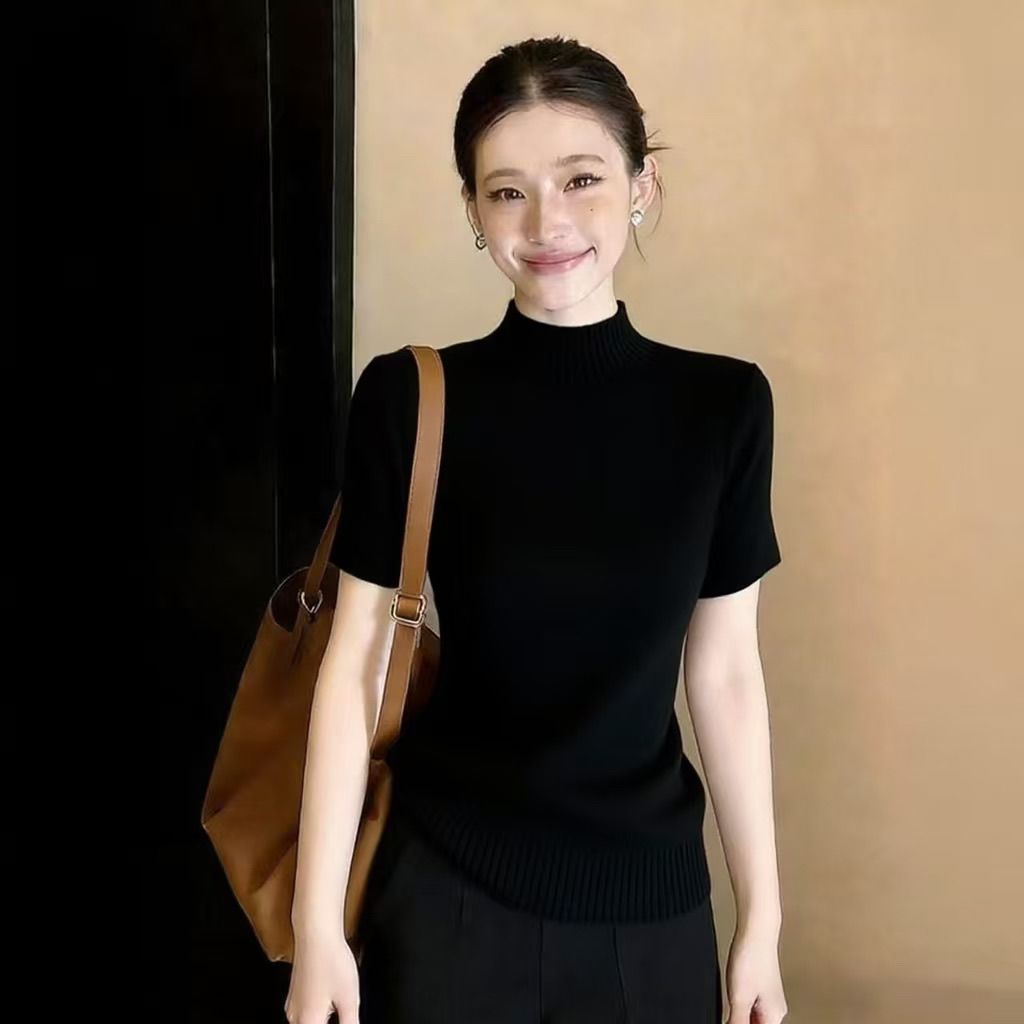 超好看 半高領 正肩 顯瘦 針織 短袖 T恤 S 白色 素面 20-40代 簡約 休閑 輕熟 優雅 常規 無 短款 春夏 修身 套頭 形象升級 合身 日常 有彈性 高透氣 百搭 完全不透 無開叉 聚酯纖維 無里襯